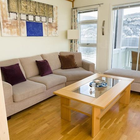 Villa Tjeldsundbrua Maritim Evenskjer Esterno foto