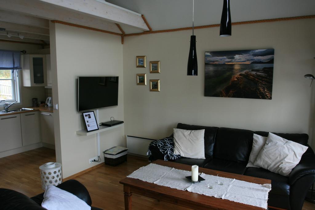 Villa Tjeldsundbrua Maritim Evenskjer Camera foto